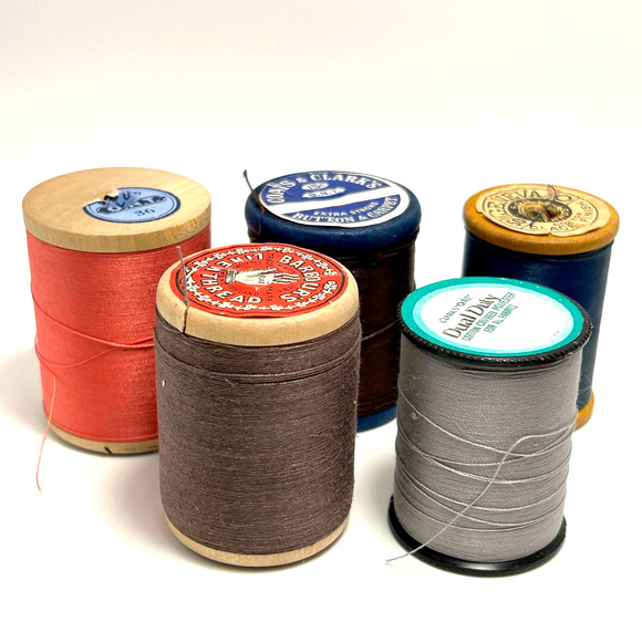 Vintage Thread On Wooden Spools Lot of 30 - Picture 9 of 11